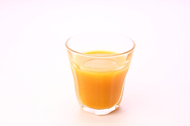 葉酸とオレンジジュース